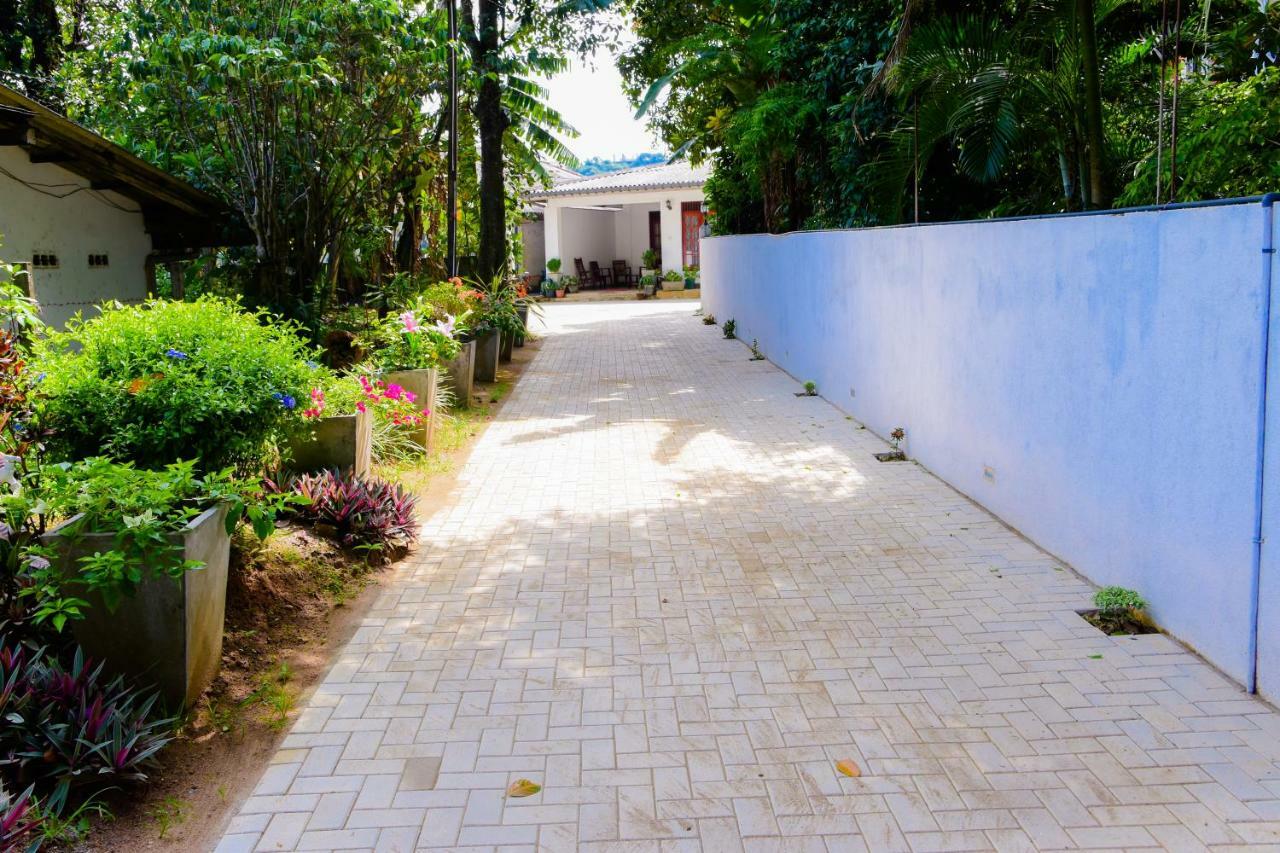 Homestay Garden Rest Kandy Extérieur photo